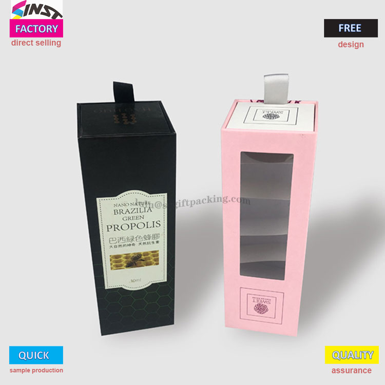 Осы екі эфир майы сыйлық қорабы тұтынушыларды «оларды ашу табиғи сыйлық алғандай сезінеді» деп айтуға мәжбүр ете ме?